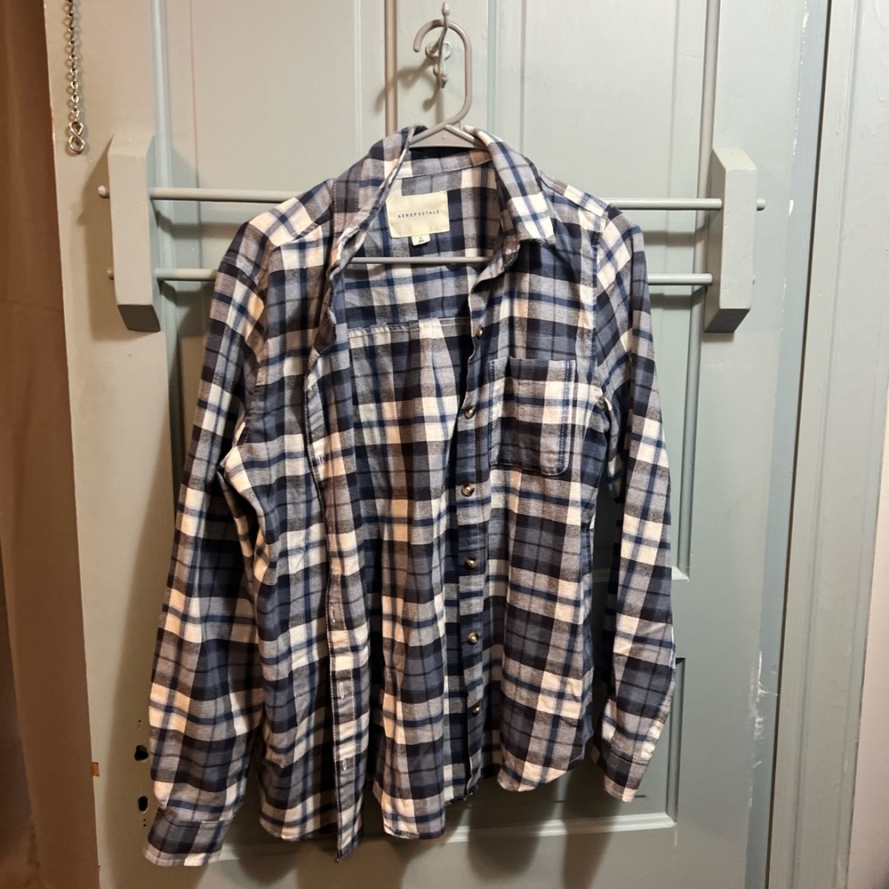 Aeropostale Blue and White Plaid Shirt